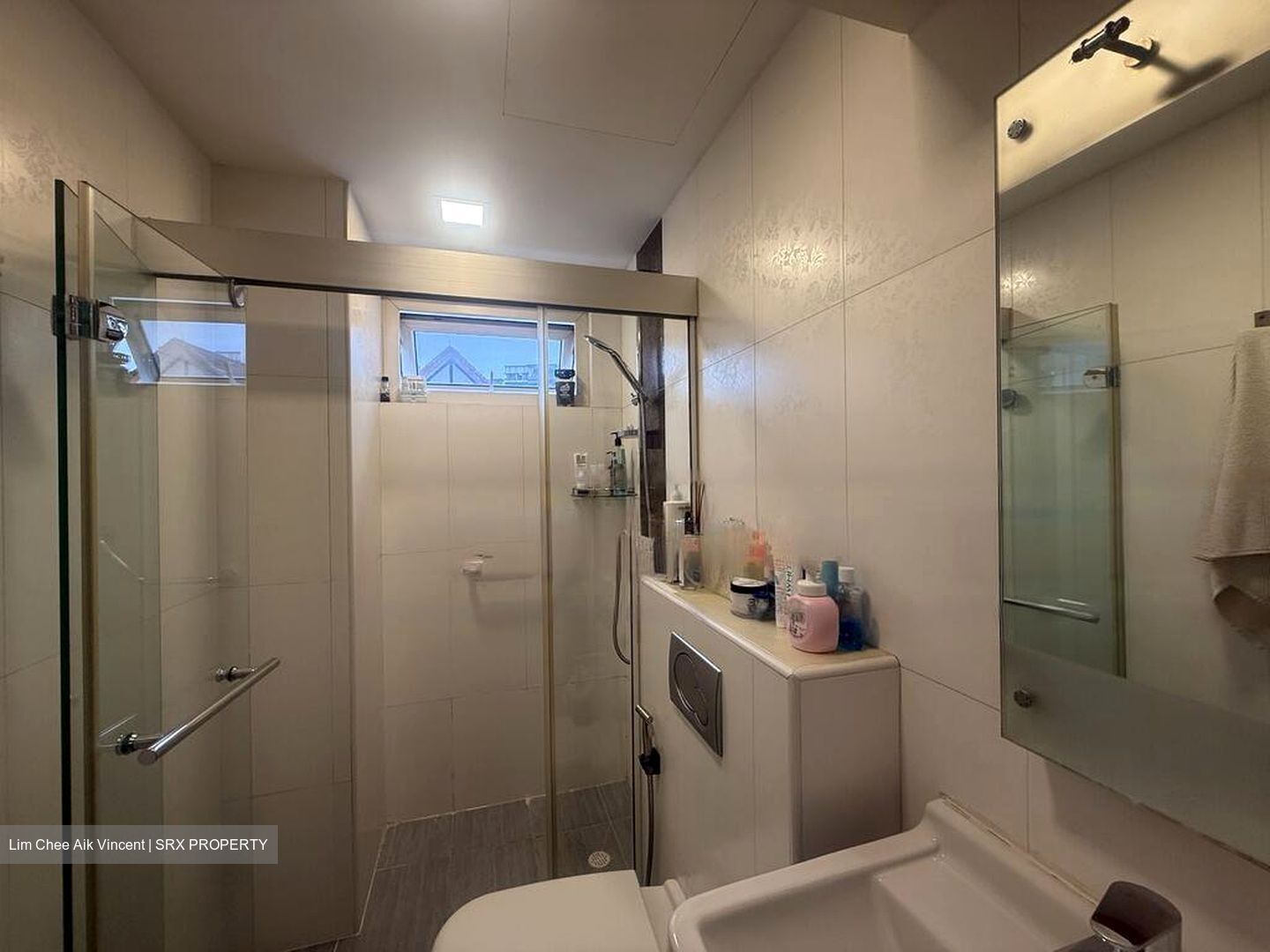 Apollo Gardens (D16), Terrace #473508471